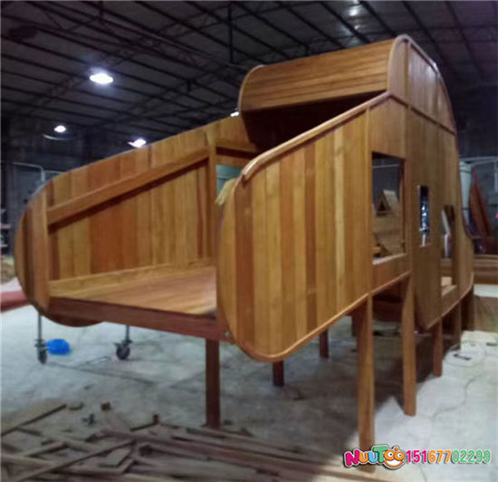 異形原木大型兒童戶外游樂(lè)設(shè)備_樂(lè)圖非標(biāo)游樂(lè)