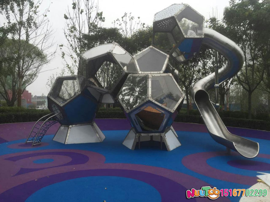 如何經(jīng)營(yíng)兒童樂園？應(yīng)該注意哪些？