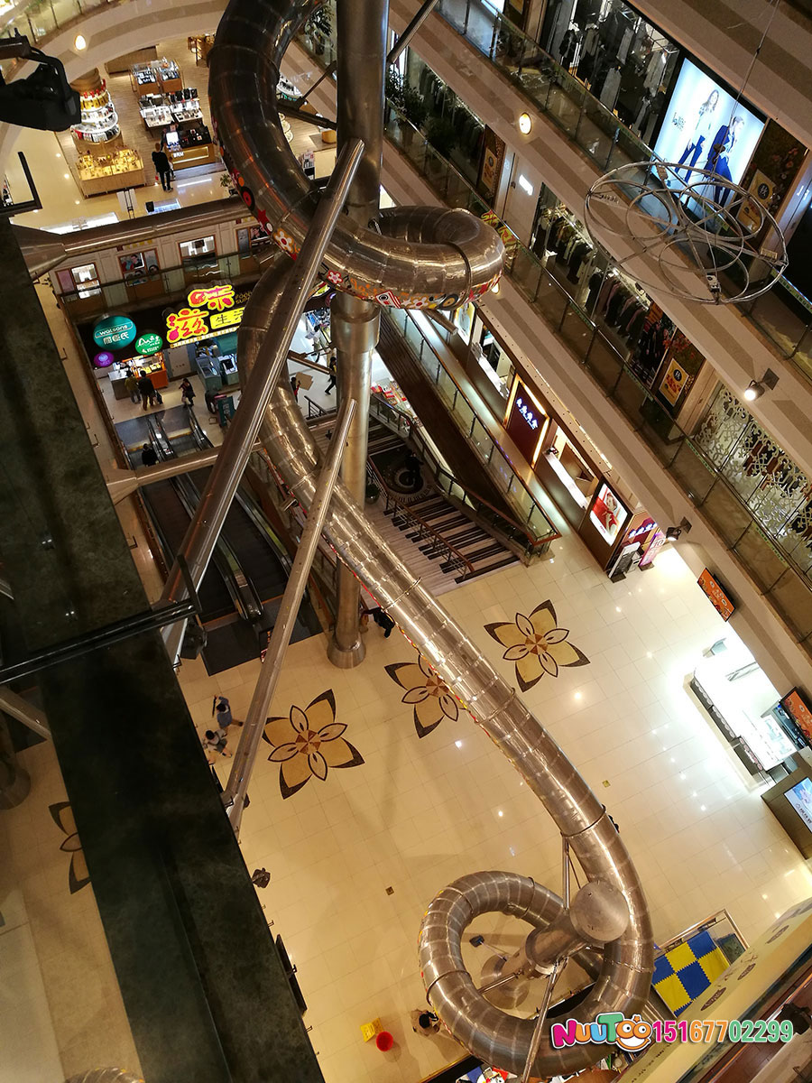 不銹鋼滑梯選擇有什么注意事項(xiàng)？值得注意