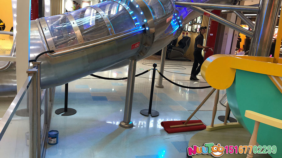 不銹鋼滑梯快速發(fā)展帶來了什么？引領(lǐng)游樂設(shè)備新標(biāo)桿