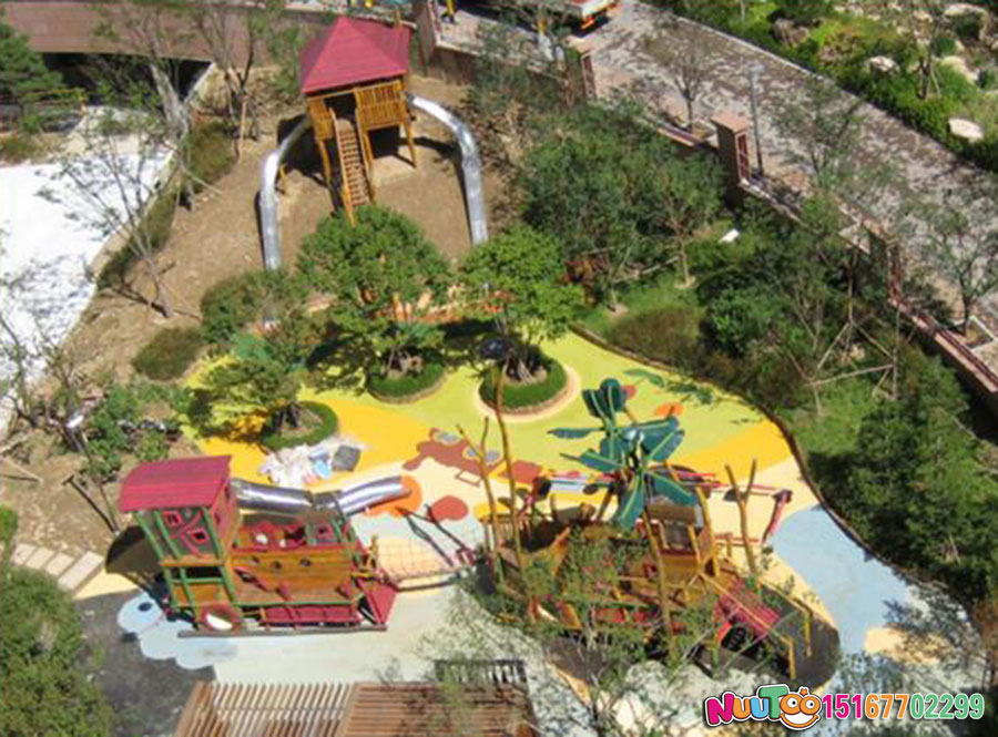 無動(dòng)力游樂設(shè)備對(duì)于孩子的好處有哪些？有很多不同的好處