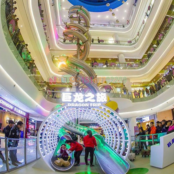 非標(biāo)定制游樂場不銹鋼滑梯廠家哪家強(qiáng)？