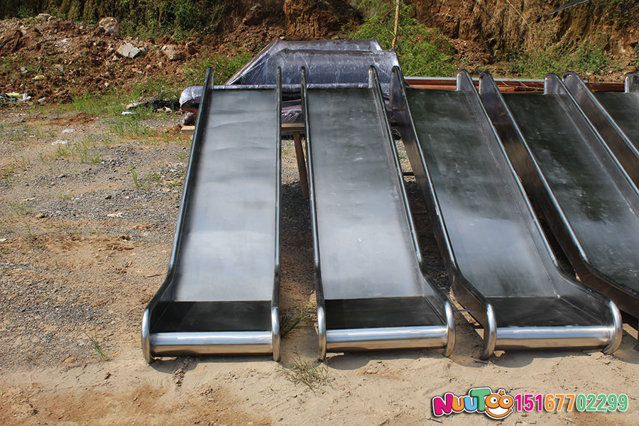 投資濟(jì)南不銹鋼滑梯需要人脈資源嗎？需要一定的人脈