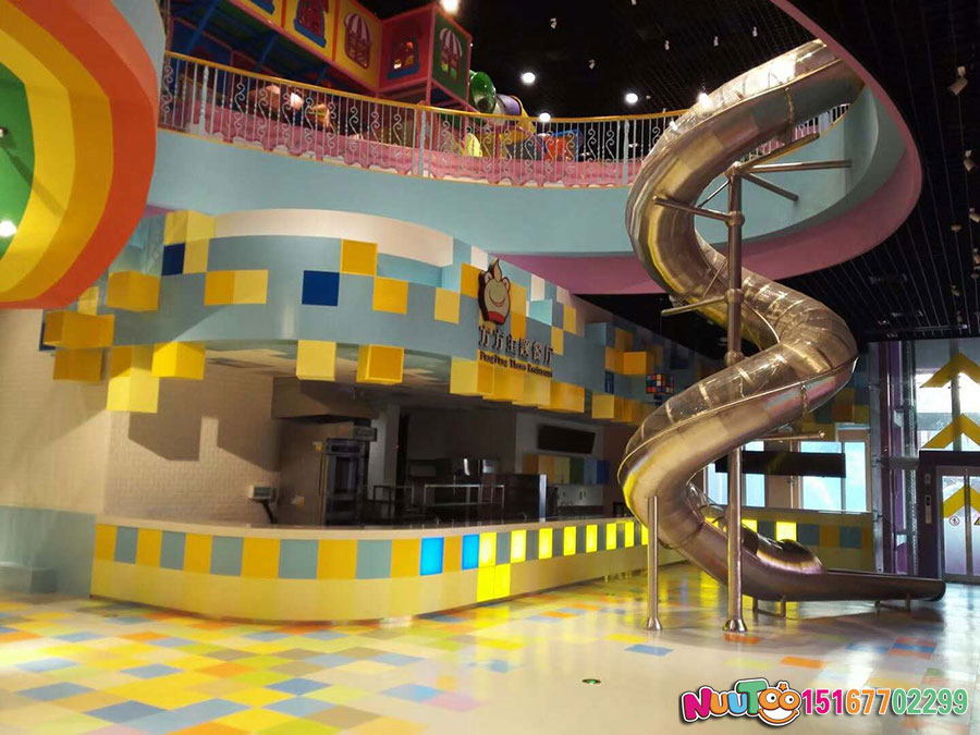 旋轉(zhuǎn)不銹鋼滑梯投資價(jià)值怎么判斷？要了解實(shí)際問(wèn)題