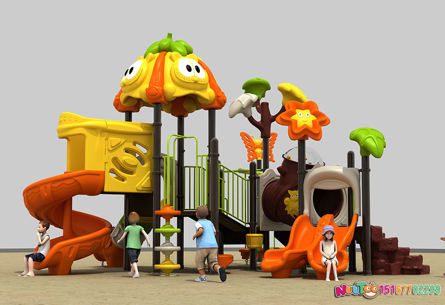 幼兒園滑梯是小孩的童話樂園么？伴隨著孩子歡樂和成長