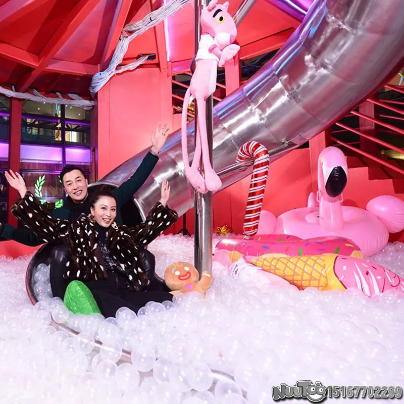 不銹鋼山坡滑梯造價及市場前景怎么樣？